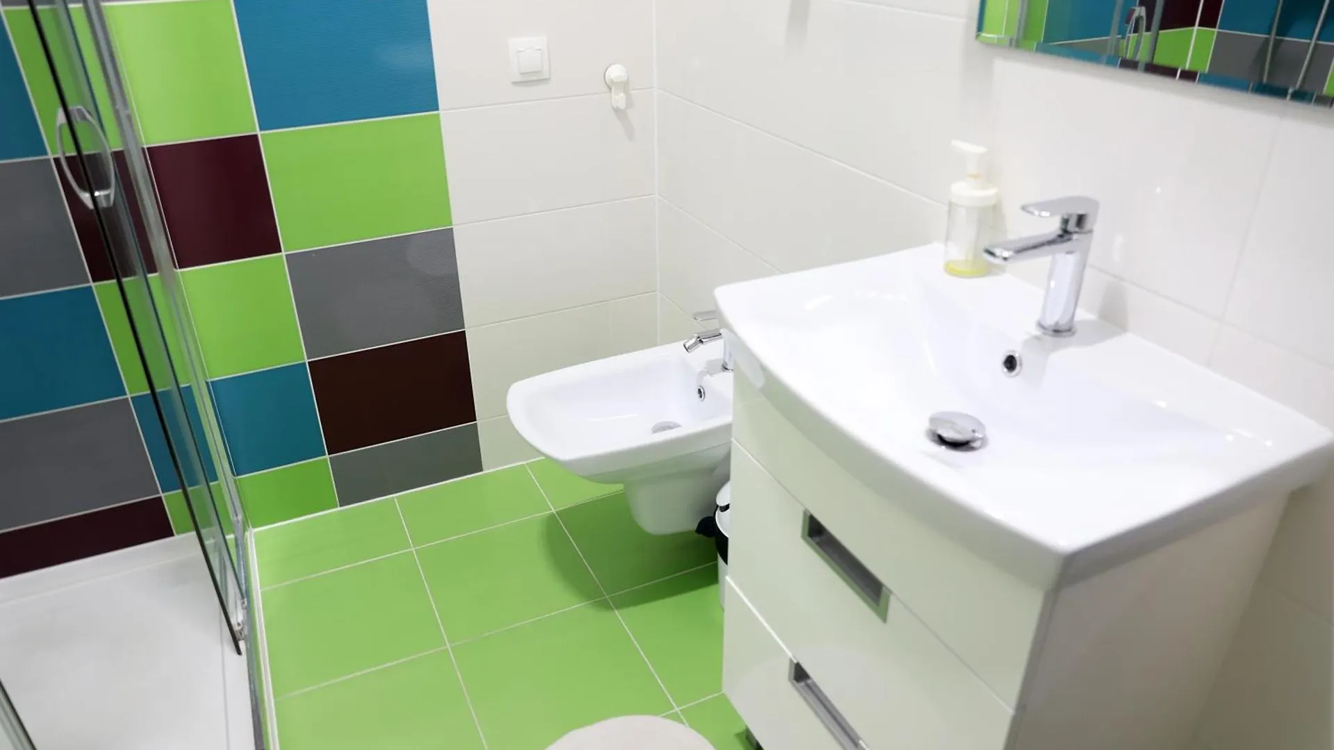 Urocze I Ciche Mieszkanie W Spokojnej Okolicy Apartman Krakkó 0*,