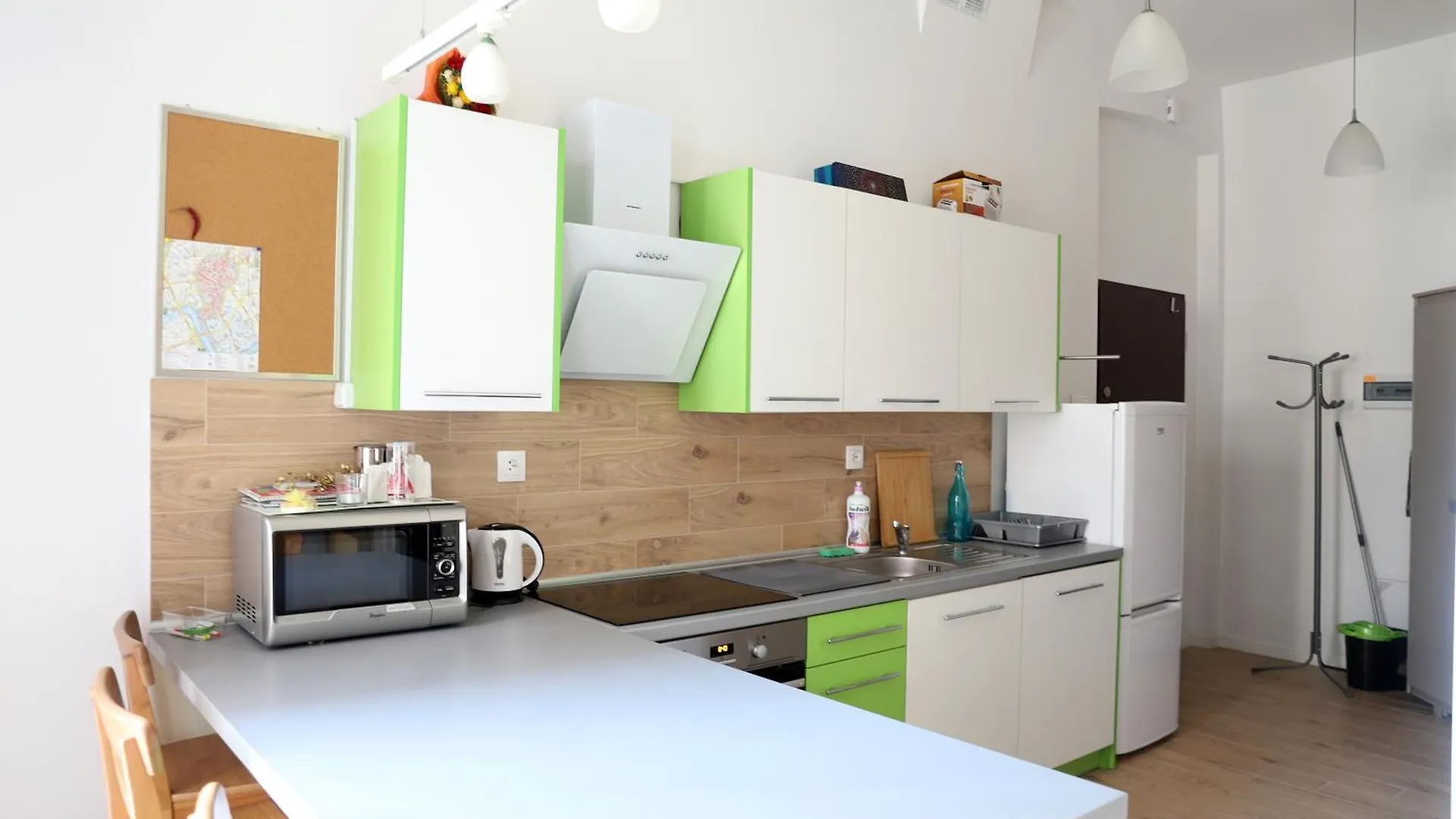 Urocze I Ciche Mieszkanie W Spokojnej Okolicy Apartman Krakkó